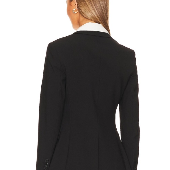 REVOLVE X THEORY Etiennette Blazer Size: 4, like new condition, in Black - Picture 5 of 11